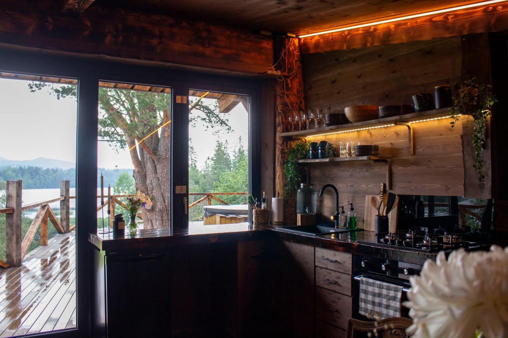 Gapalux Hotel Levanger Buitenkant foto